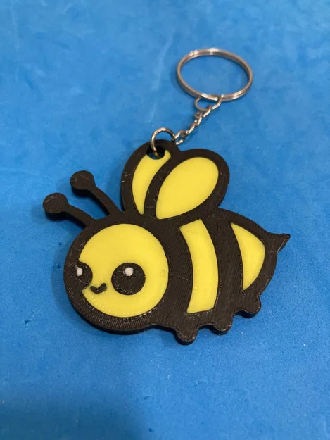 Móc khóa chú ong nhỏ dễ thương (Spring happy bee keychain) - Image 1