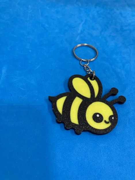 Móc khóa chú ong nhỏ dễ thương (Spring happy bee keychain) - Image 2