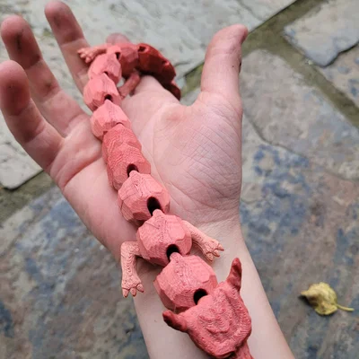 Đồ chơi fidget rồng khớp nối (Articulated dragon fidget)