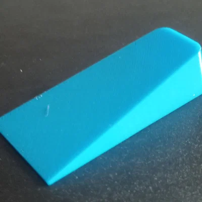 Chặn cửa 3D in bằng nhựa TPU siêu bám - Giải pháp cố định cửa hiệu quả