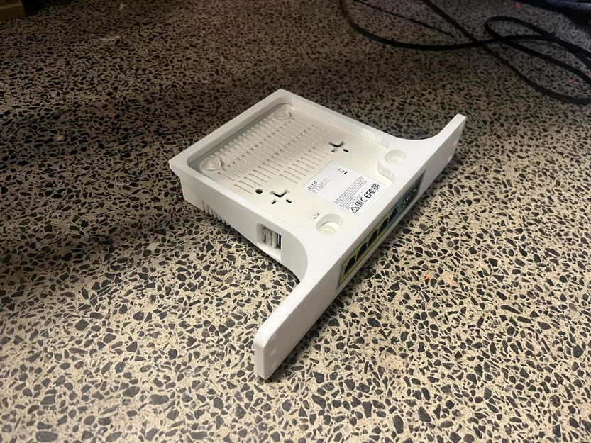 Ngàm gắn rack 10 inch cho MikroTik hEX và RD2x0GS - Image 2