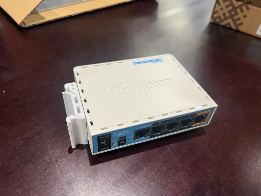 Ngàm gắn DIN rail 3D cho router Mikrotik hEX, hAP series - Image 3