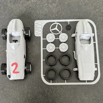 Mô hình lắp ráp xe đua Mercedes-Benz W196 Kit Card (In 3D)