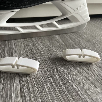 Giá đỡ giày trượt băng 3D - Giải pháp bảo vệ lưỡi dao hiệu quả