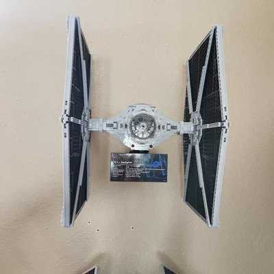 Ngàm treo tường Lego Tie Fighter UCS (75095)