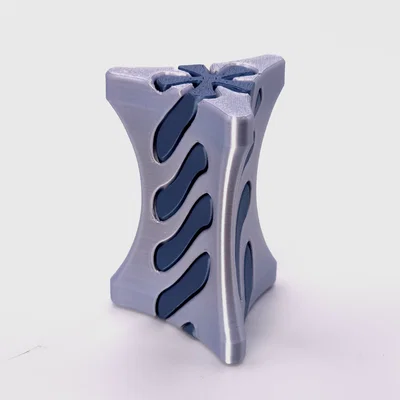Trigon Twist - Mô hình 3D nghệ thuật trang trí bàn làm việc độc đáo