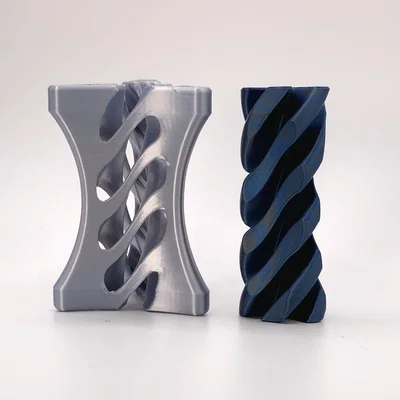 Trigon Twist - Mô hình 3D nghệ thuật trang trí bàn làm việc độc đáo