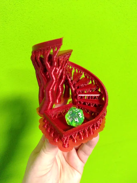 Tháp Xúc Xắc Hữu Cơ “Cầu Thang” (Organic Dice Tower “Staircase”) - Image 1
