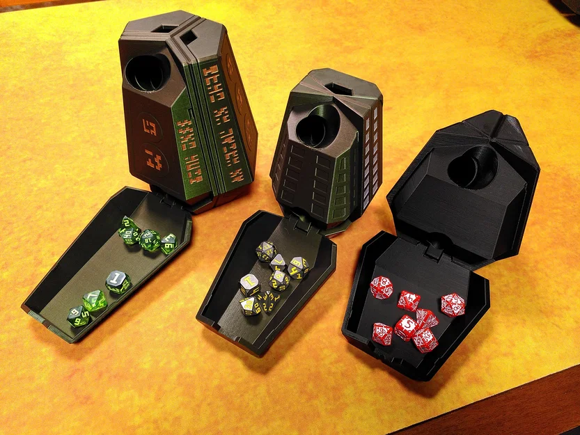 The Monolith Dice Tower – Tháp thả xúc xắc phong cách tàu vũ trụ - Image 1