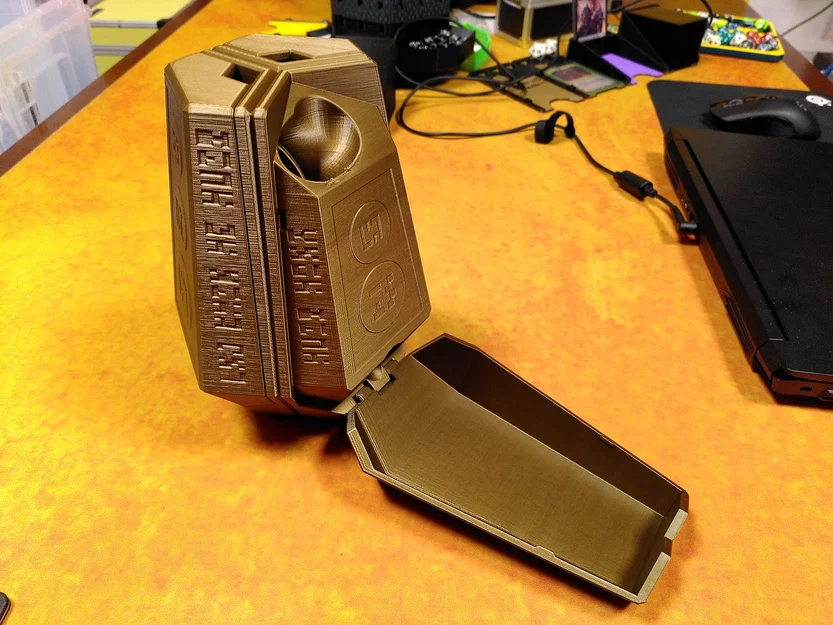 The Monolith Dice Tower – Tháp thả xúc xắc phong cách tàu vũ trụ - Image 3