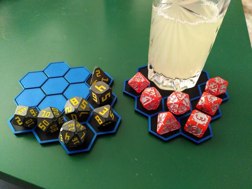 Coaster Game Drink And Roll – Lót Ly Kèm Khay Đựng Dice - Image 3