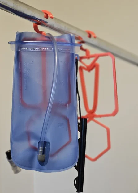 The Bladder Buddy: Giải pháp sấy khô hydration pack tối ưu (parametric) - Image 2
