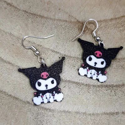 Mẫu bông tai Kuromi dáng ngồi 3D siêu đáng yêu