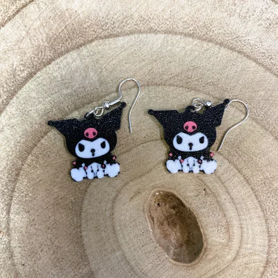 Mẫu bông tai Kuromi dáng ngồi 3D siêu đáng yêu