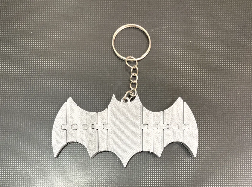 Móc khóa dơi khớp nối (Articulated Bat Keychain) - Image 1