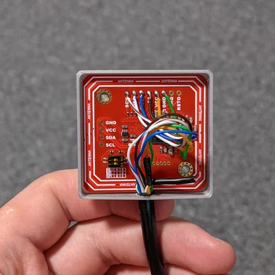 Hộp/Vỏ PN532 có lối đi dây/cáp (PN532 Enclosure with Wire/Cable Access)