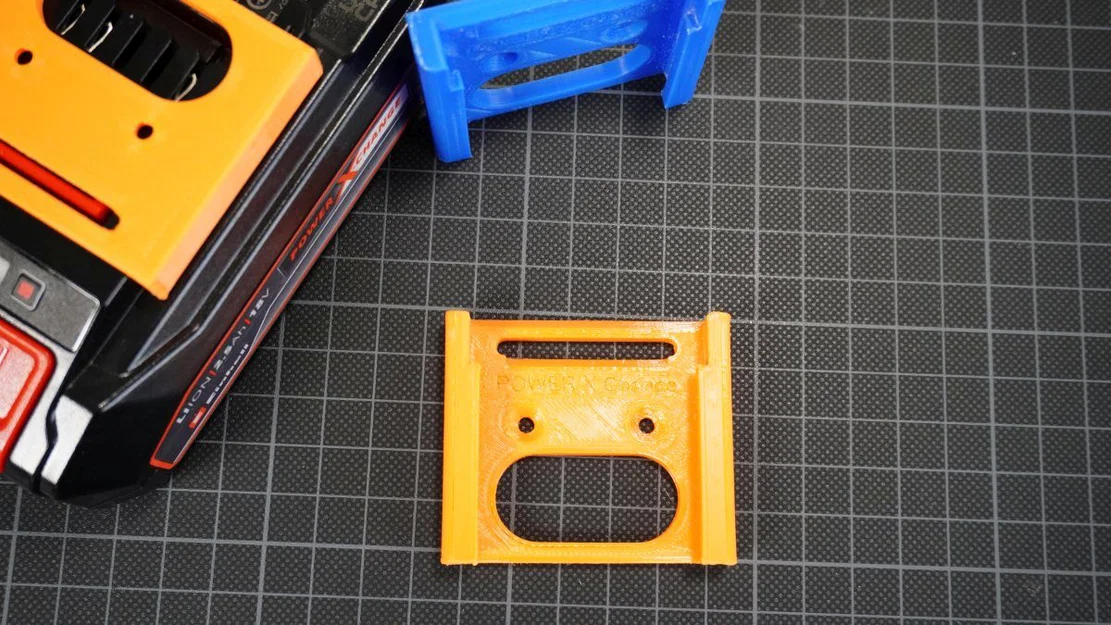 Giá treo pin Einhell PXC Power X Change + gá trạm sạc 3A - Image 3