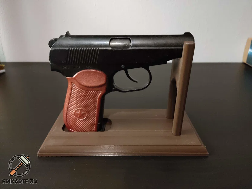 Chân Đế Trưng Bày Súng Makarov (Makarov Gun Display) - Image 2
