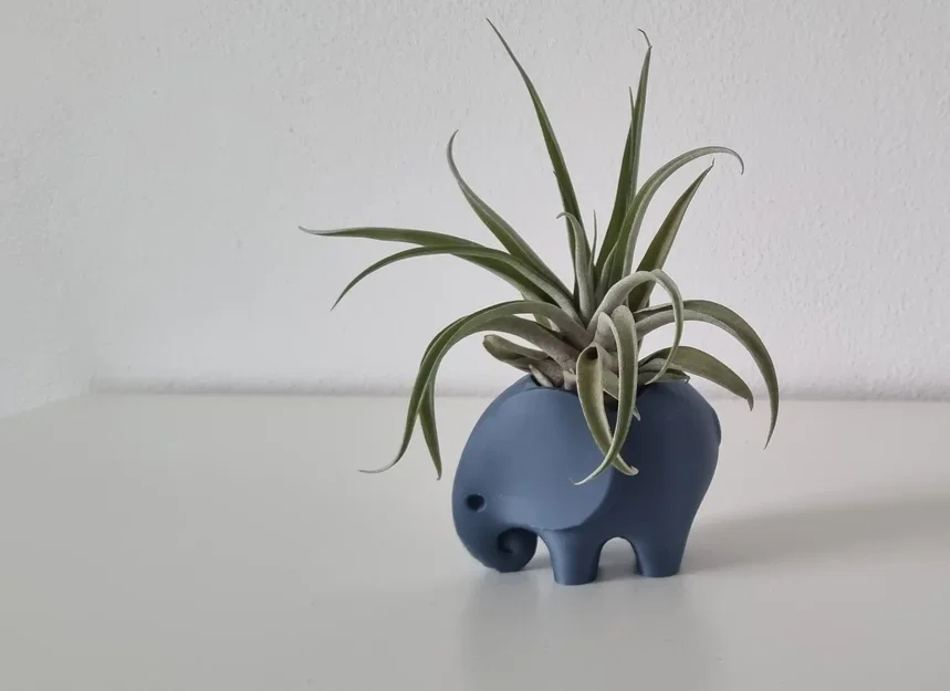 Chậu voi (Elephant Planter) – Chậu cây, bình cắm hoa hoặc ống đựng bút - Image 1