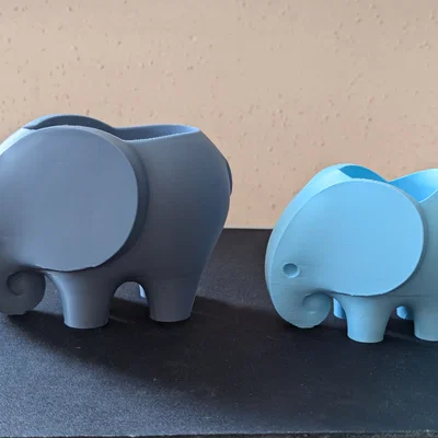 Chậu voi (Elephant Planter) – Chậu cây, bình cắm hoa hoặc ống đựng bút