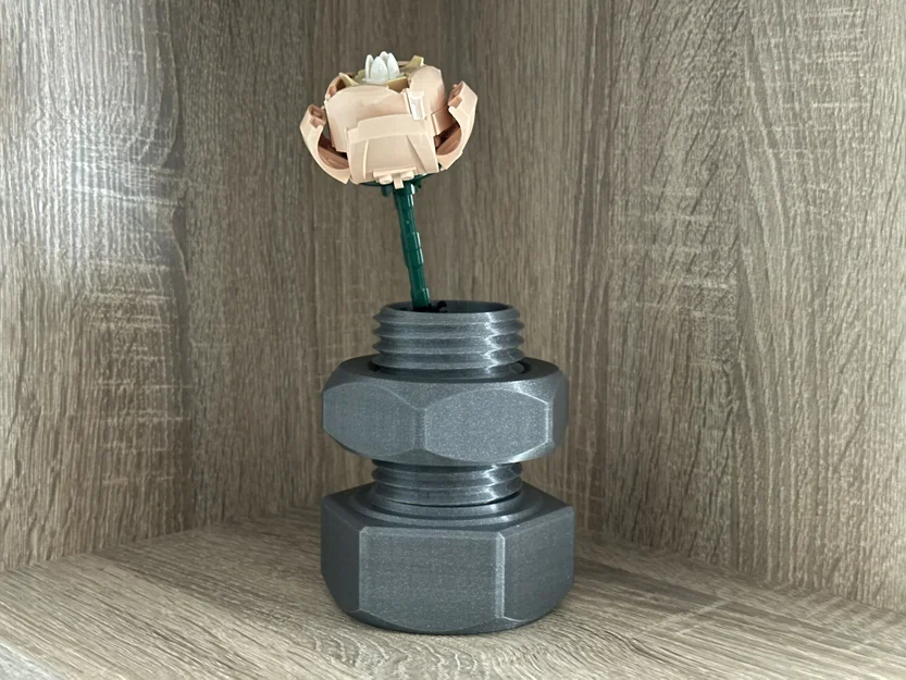 Ly/Bình hoa Vít Khổng Lồ (Huge Screw Cup / Vase) - Image 3