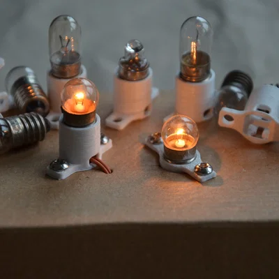 Đui đèn E10 (E10 Lamp Socket) in 3D