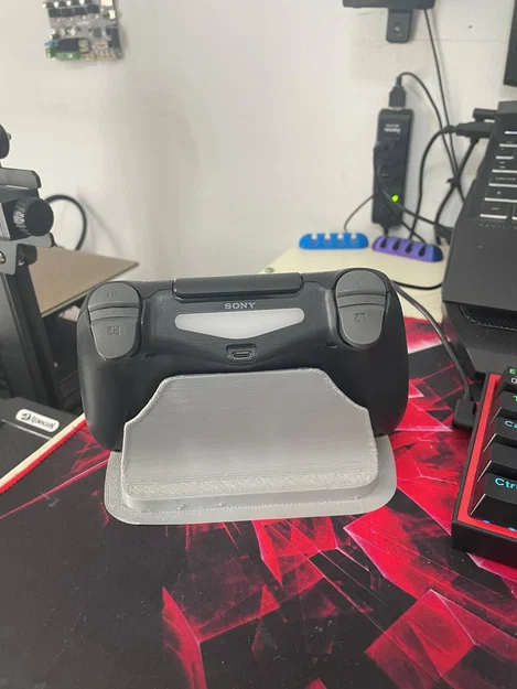 Giá đỡ tay cầm PS4 tối giản - Phụ kiện in 3D siêu tiện ích - Image 1