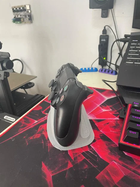 Giá đỡ tay cầm PS4 tối giản - Phụ kiện in 3D siêu tiện ích - Image 2
