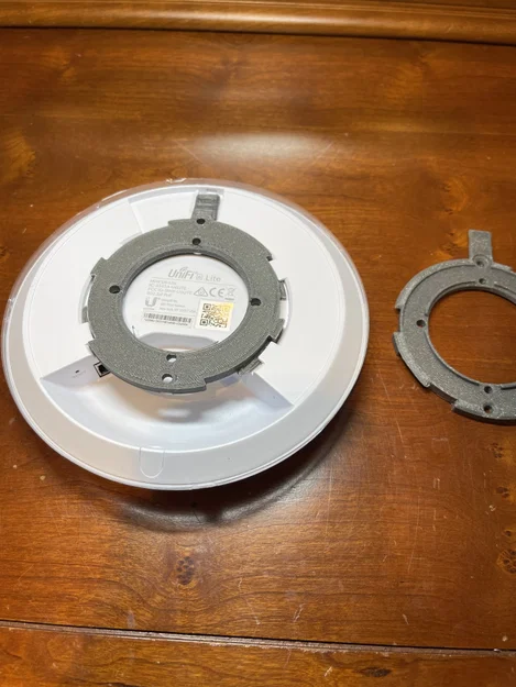 Ubiquiti - Plate gắn AP nhỏ (Small AP Mounting Plate) - Image 1