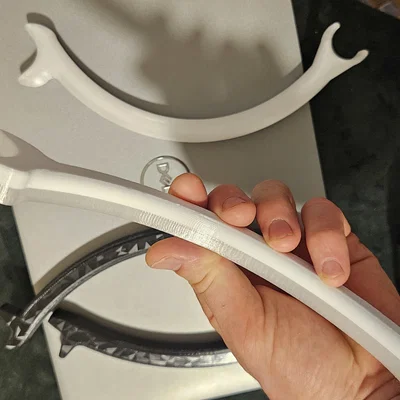 Thanh giằng gia cố Playseat Challenge giúp chống rung lắc hiệu quả