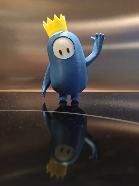 Fall Guys Winner - Nhân vật vẫy tay đội vương miện - Image 1