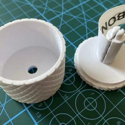 Hộp đựng thước dây (Parametric)