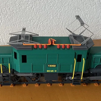 Đầu máy Swiss Railways Crocodile CE 6/8 iii tỉ lệ 1:32