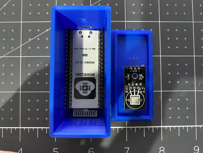 Vỏ NodeMCU ESP32 S2 kèm cảm biến DHT11 (có logo Home Assistant) - Image 3
