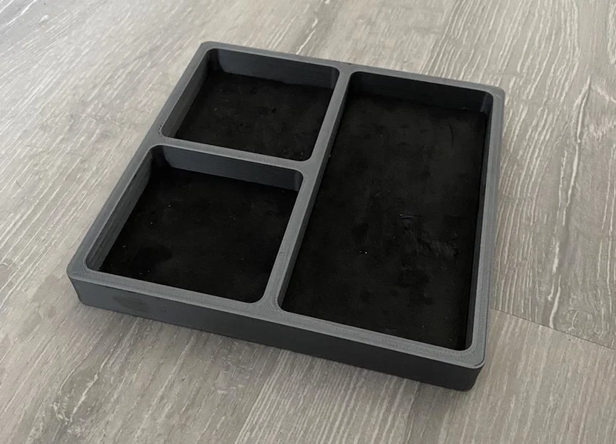 Khay đựng linh kiện xe RC (RC Car Parts Tray) - Image 1