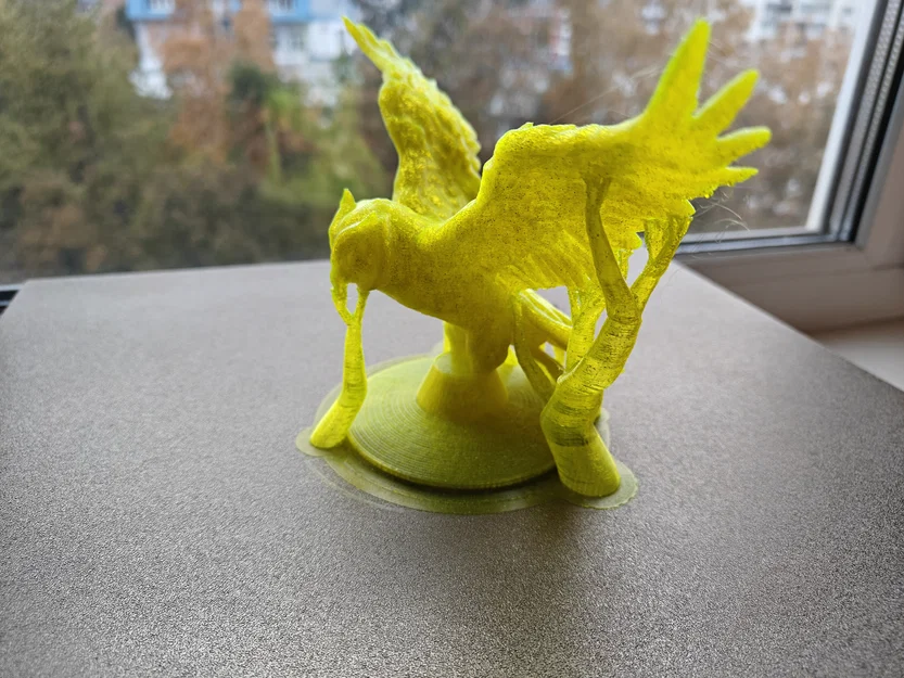 Mô hình tượng cú mèo tung cánh trang trí bàn làm việc độc đáo - Image 3