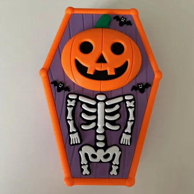 Hộp Kẹo Halloween Hình Quan Tài Cho Bé (Khóa Mở Bằng Đầu Bí Ngô)