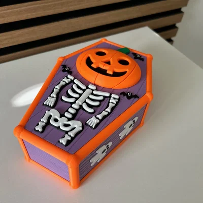 Hộp Kẹo Halloween Hình Quan Tài Cho Bé (Khóa Mở Bằng Đầu Bí Ngô)