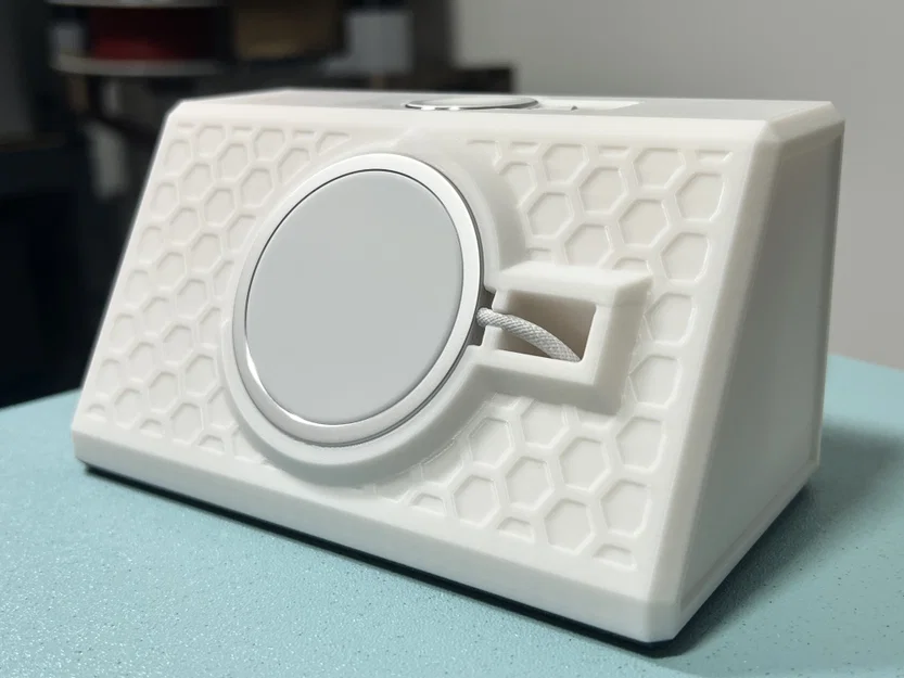 The Mag-Dock Pulse - Đế sạc MagSafe để bàn đầu giường - Image 4