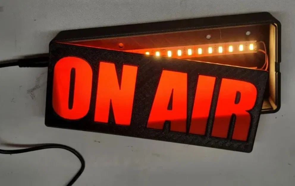 Bảng On Air 2 màu, single extruder - Image 1