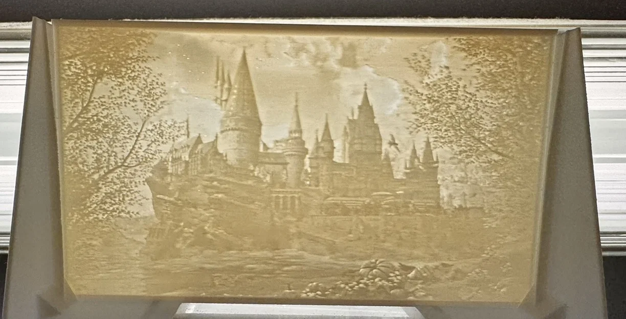 Lithophane Lâu đài Hogwarts (Hogwarts Castle Lithophane) - Image 1