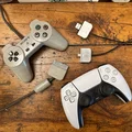 Phụ kiện PS5 kỷ niệm 30 năm PlayStation – Đầu cáp PSOne - Thumbnail 5