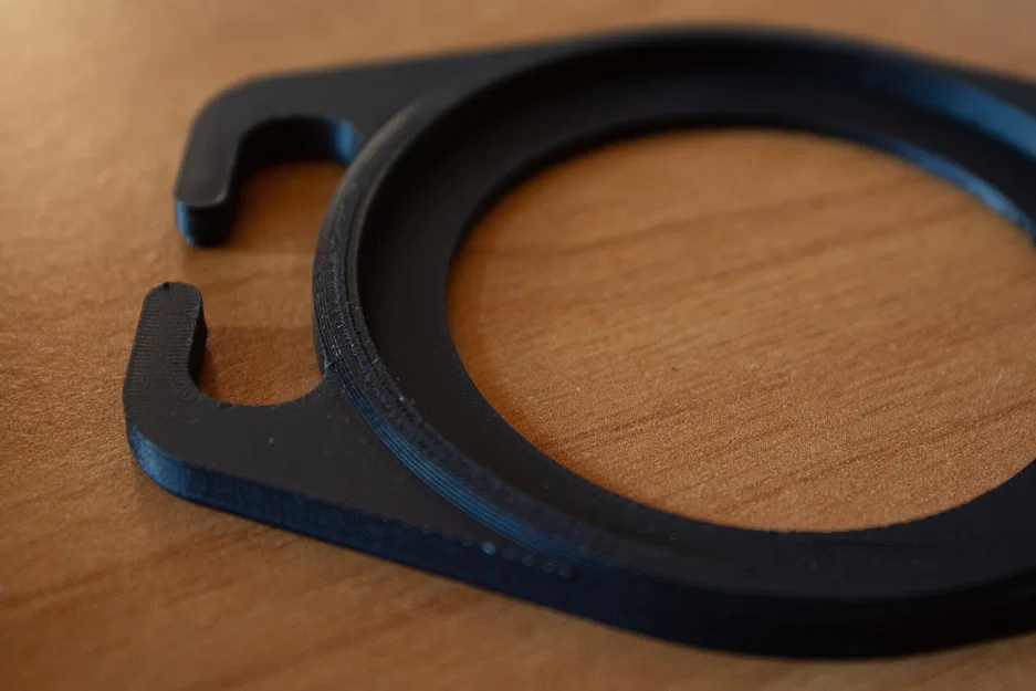 Kẹp Giữ Nắp Lens Cho Dây Đeo Máy Ảnh (Lens Cap Holder for Camera Strap) - Image 4