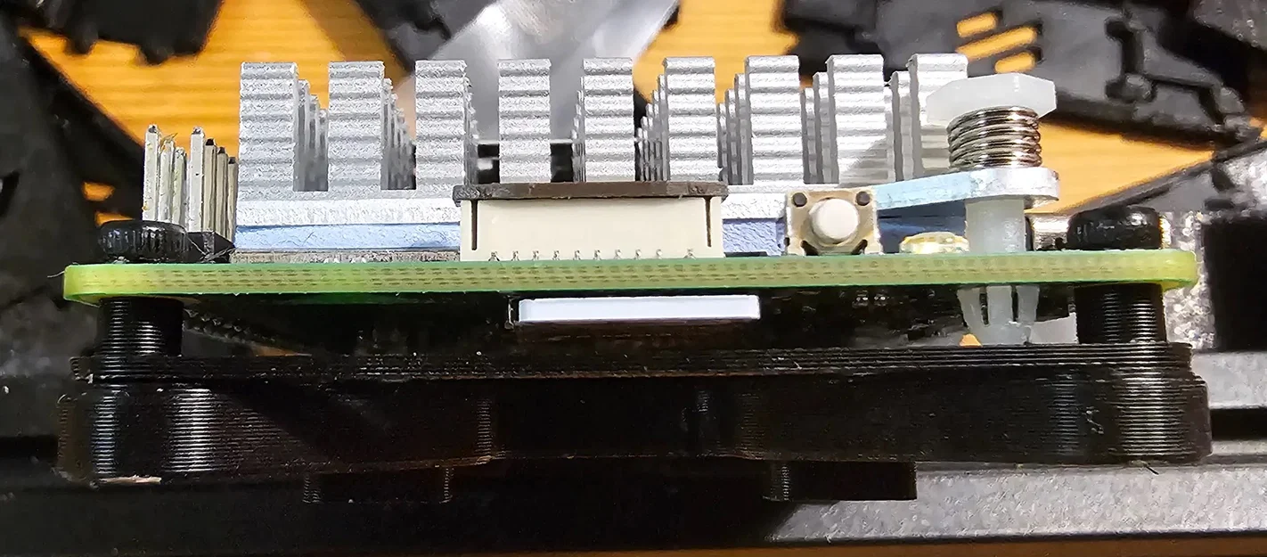 Ngàm DIN low profile offset cho Raspberry Pi 3B/4/5, kẹp DIN chặt hơn (kèm STEP) - Image 2