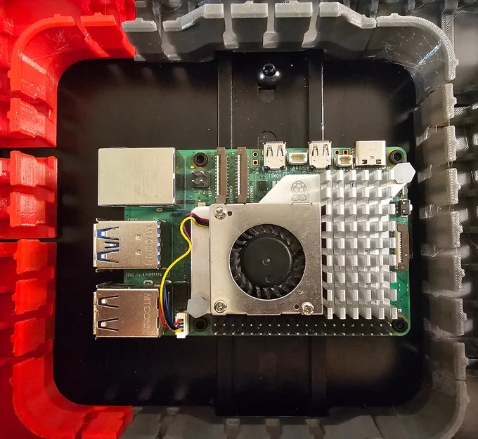 Ngàm DIN low profile offset cho Raspberry Pi 3B/4/5, kẹp DIN chặt hơn (kèm STEP) - Image 3