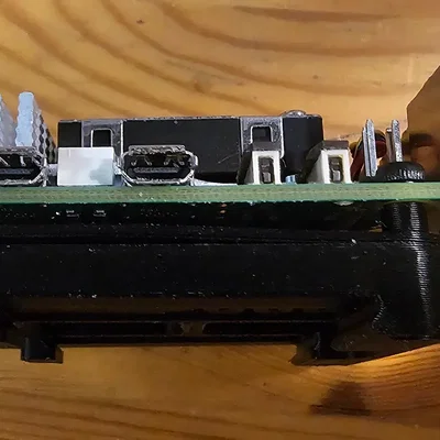Ngàm DIN low profile offset cho Raspberry Pi 3B/4/5, kẹp DIN chặt hơn (kèm STEP)