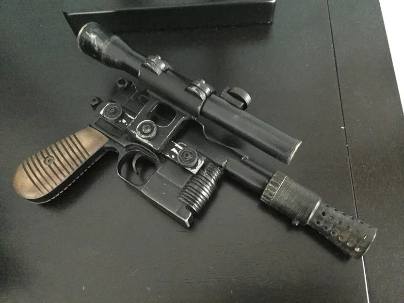 Blaster Han Solo (DL-44) - Image 1