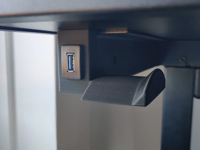 Giá treo tai nghe Secretlab Magnus Pro kèm USB - Image 1