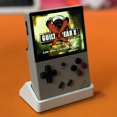 Đế dựng máy chơi game Anbernic RG35XX Plus sang trọng