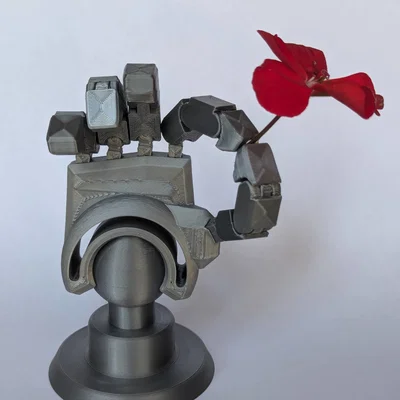 Dummy13 500%: Bàn tay robot posable print-in-place kèm chân đế